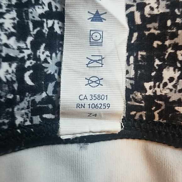 Lululemon daisy dust alpine sole training7/8 tight - Picture 4 of 7